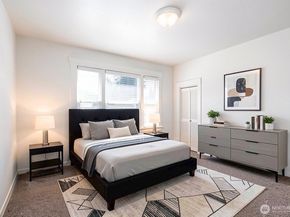 1716 E Main Street, Auburn WA 98002