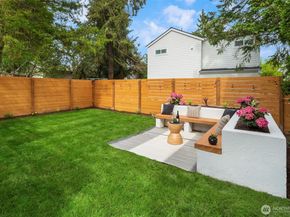 11026 Evanston Avenue N, Seattle WA 98133
