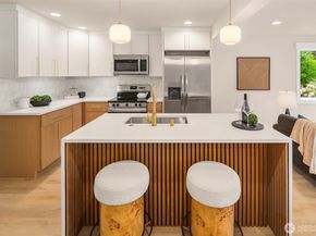 11026 Evanston Avenue N, Seattle WA 98133