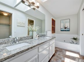 20812 23rd Avenue SE, Bothell WA 98021
