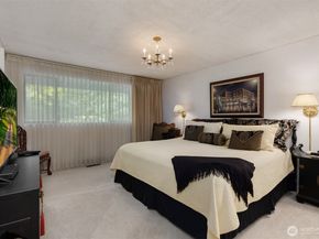 11186 Blue Pond Place NE, Bainbridge Island WA 98110