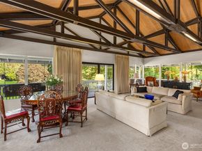 11186 Blue Pond Place NE, Bainbridge Island WA 98110