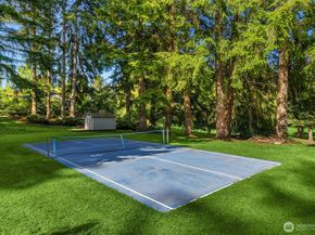 11186 Blue Pond Place NE, Bainbridge Island WA 98110