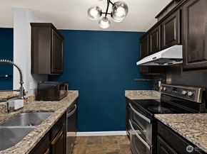 11002 SE Petrovitsky Road G304, Renton WA 98055