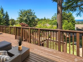 14428 SE 49th Street, Bellevue WA 98006