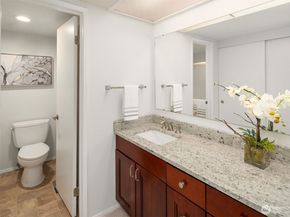 14428 SE 49th Street, Bellevue WA 98006