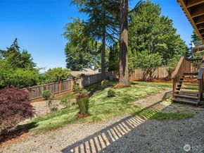 14428 SE 49th Street, Bellevue WA 98006