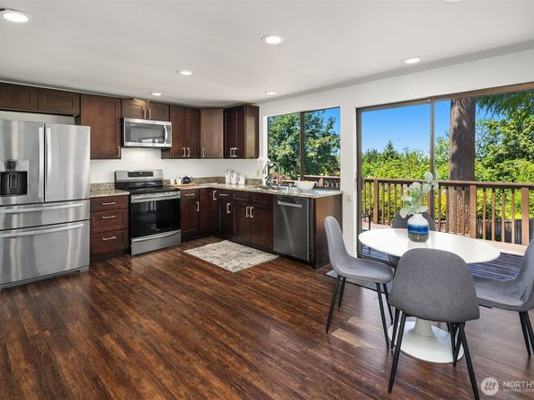 14428 SE 49th Street, Bellevue WA 98006