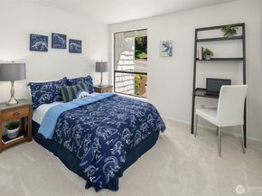 14428 SE 49th Street, Bellevue WA 98006