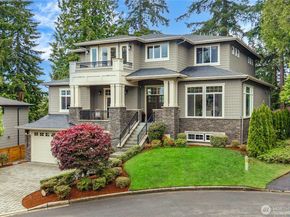 10223 NE 22nd Place, Bellevue WA 98004