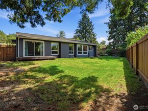 2440 Lincoln Avenue SE, Port Orchard WA 98366