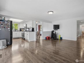 2440 Lincoln Avenue SE, Port Orchard WA 98366