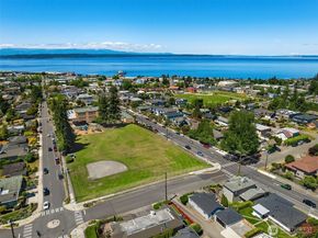 103 8th Avenue S, Edmonds WA 98020