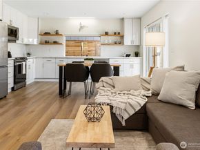4506 S Kenyon St, Seattle WA 98118