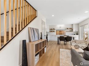 4506 S Kenyon St, Seattle WA 98118