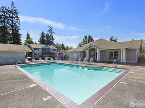 23333 Cedar Way C201, Mountlake Terrace WA 98043