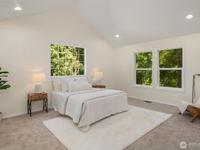 2815 NW Pine Cone Drive, Issaquah WA 98027