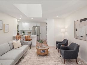 2815 NW Pine Cone Drive, Issaquah WA 98027