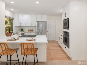2815 NW Pine Cone Drive, Issaquah WA 98027