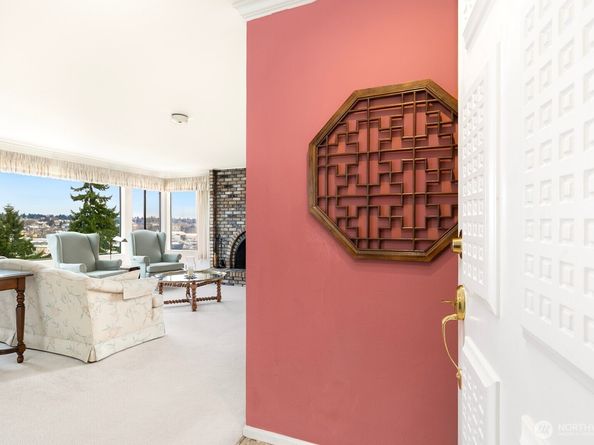 3113 W Harley Street 3115, Seattle WA 98199