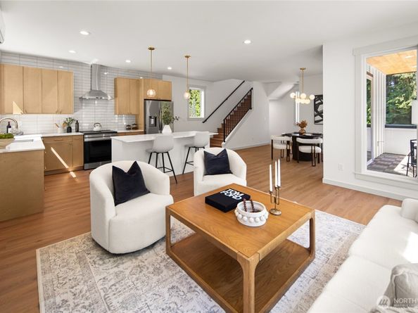 2652 NW 95th Street, Seattle WA 98117