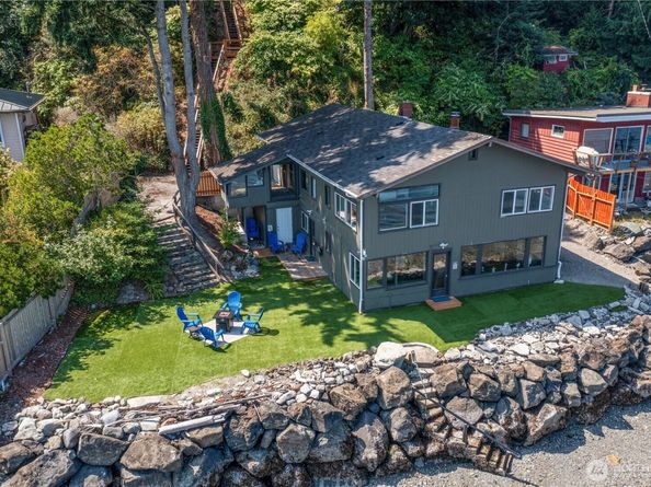 14024 Glen Acres Road SW, Vashon WA 98070