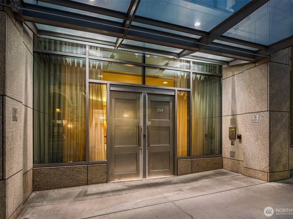715 2nd Avenue 1504, Seattle WA 98104
