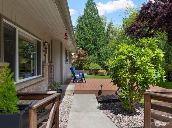 450 Mount Defiance Circle SW, Issaquah WA 98027