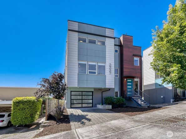 2337 W Plymouth Street, Seattle WA 98199