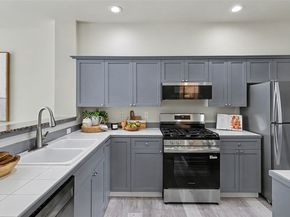 9217 122nd Court NE B117, Kirkland WA 98033