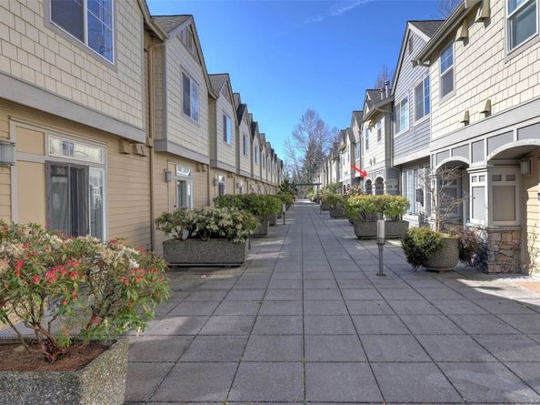 9217 122nd Court NE B117, Kirkland WA 98033