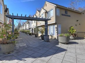 9217 122nd Court NE B117, Kirkland WA 98033