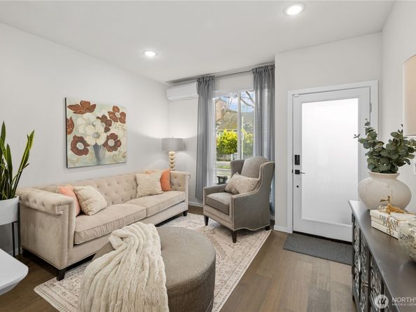 1816 15th Avenue S, Seattle WA 98144