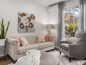 1816 15th Avenue S, Seattle WA 98144