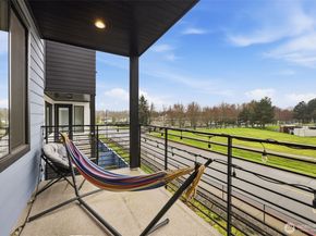 21816 24th Avenue SE A, Bothell WA 98021