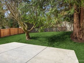 14205 77th Avenue NE, Kirkland WA 98034