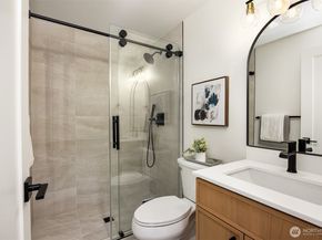 14205 77th Avenue NE, Kirkland WA 98034