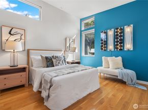 10315 NE 65th Wy, Kirkland WA 98033