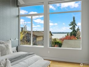 10315 NE 65th Wy, Kirkland WA 98033