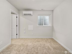 4033 Aberdeen Way NE, Renton WA 98056