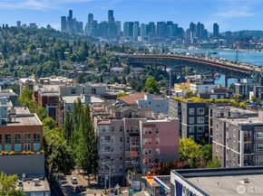 4343 Roosevelt Way NE 401, Seattle WA 98105