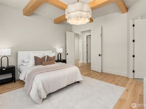 9473 Springwood Avenue NE, Bainbridge Island WA 98110
