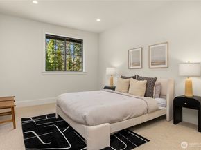 9473 Springwood Avenue NE, Bainbridge Island WA 98110