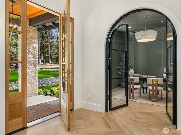 9473 Springwood Avenue NE, Bainbridge Island WA 98110