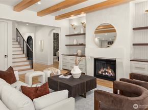 9473 Springwood Avenue NE, Bainbridge Island WA 98110