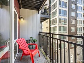 699 John Street 507, Seattle WA 98019