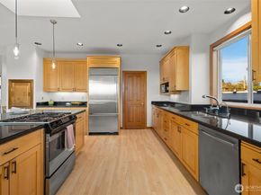 227 8th Avenue, Kirkland WA 98033