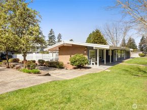 12211 SE 59th Street 61, Bellevue WA 98006