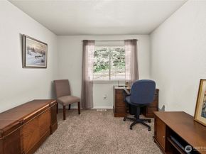 930 51st Street SE, Auburn WA 98092