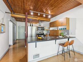 401 9th Avenue N 201, Seattle WA 98109